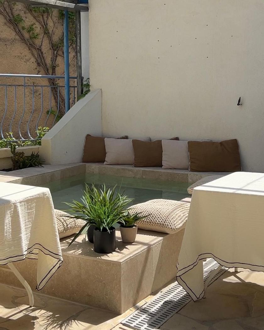 Hotel L'escale Au Soleil 2*